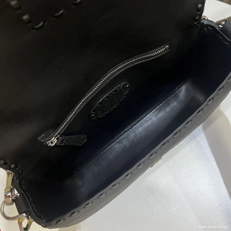 Affordable Black Leather Romano Bag Medium Selleria In Fendi Cuoio Baguette 0807